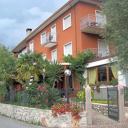 Garni Casa Rabagno 2* Μαλτσεζίνε
