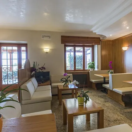 Garni Casa Rabagno فندق